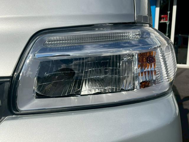 タウンエースバン GL 登録済未使用車 衝突軽減 車線逸脱警報 アイドリングストップ オートハイビーム キーレス ソナー Wエアバッグ ESC ABS パワステ PW 光軸調整 取説 保証書 集中ドアロック(3枚目)