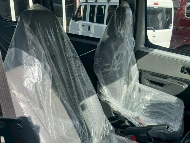 タウンエースバン GL 登録済未使用車 衝突軽減 車線逸脱警報 アイドリングストップ オートハイビーム キーレス ソナー Wエアバッグ ESC ABS パワステ PW 光軸調整 取説 保証書 集中ドアロック(13枚目)