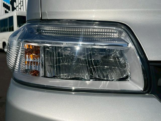 タウンエースバン GL 登録済未使用車 衝突軽減 車線逸脱警報 アイドリングストップ オートハイビーム キーレス ソナー Wエアバッグ ESC ABS パワステ PW 光軸調整 取説 保証書 集中ドアロック(31枚目)