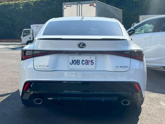 ＩＳ ＩＳ３００ｈ　ＦスポーツモードブラックＳ　ワンオーナー　純正ナビ　フルセグ　全方位カメラ　衝突軽減　車線逸脱警報　ＴＺドラレコ前後　ＴＺレーダー　サンルーフ　クルーズコントロール　パワーシート　純正アルミ１９インチ　ＥＴＣ２．０　ソナー（6枚目）