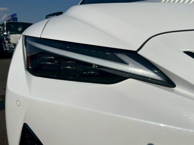 ＩＳ ＩＳ３００ｈ　ＦスポーツモードブラックＳ　ワンオーナー　純正ナビ　フルセグ　全方位カメラ　衝突軽減　車線逸脱警報　ＴＺドラレコ前後　ＴＺレーダー　サンルーフ　クルーズコントロール　パワーシート　純正アルミ１９インチ　ＥＴＣ２．０　ソナー（9枚目）