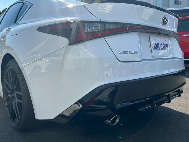 ＩＳ ＩＳ３００ｈ　ＦスポーツモードブラックＳ　ワンオーナー　純正ナビ　フルセグ　全方位カメラ　衝突軽減　車線逸脱警報　ＴＺドラレコ前後　ＴＺレーダー　サンルーフ　クルーズコントロール　パワーシート　純正アルミ１９インチ　ＥＴＣ２．０　ソナー（13枚目）