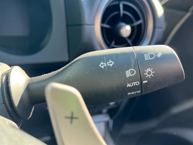 ＩＳ ＩＳ３００ｈ　ＦスポーツモードブラックＳ　ワンオーナー　純正ナビ　フルセグ　全方位カメラ　衝突軽減　車線逸脱警報　ＴＺドラレコ前後　ＴＺレーダー　サンルーフ　クルーズコントロール　パワーシート　純正アルミ１９インチ　ＥＴＣ２．０　ソナー（26枚目）