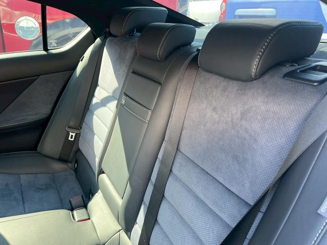 ＩＳ ＩＳ３００ｈ　ＦスポーツモードブラックＳ　ワンオーナー　純正ナビ　フルセグ　全方位カメラ　衝突軽減　車線逸脱警報　ＴＺドラレコ前後　ＴＺレーダー　サンルーフ　クルーズコントロール　パワーシート　純正アルミ１９インチ　ＥＴＣ２．０　ソナー（40枚目）