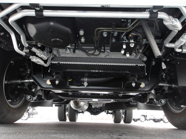 キャンター 　平ボディ　標準　１０尺　２ｔ積　５ＭＴ　バックモニター　左電動格納ミラー　坂道発進　ＥＴＣ２．０　レーダーセンサー　アクティブサイドガードアシスト　前方認識カメラ　インジゲーターランプ　スマートキー（13枚目）