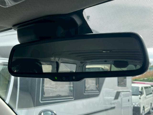 NV350キャラバンバン ロングDX 登録済未使用車 3人乗 5ドア 低床 衝突軽減システム オートライト オートハイビーム バックカメラ 両側スライドドア キーレス ダブルエアバック エアコン パワステ パワーウィンドウ 取説 保証書(31枚目)