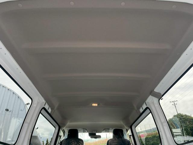 NV350キャラバンバン ロングDX 登録済未使用車 3人乗 5ドア 低床 衝突軽減システム オートライト オートハイビーム バックカメラ 両側スライドドア キーレス ダブルエアバック エアコン パワステ パワーウィンドウ 取説 保証書(35枚目)