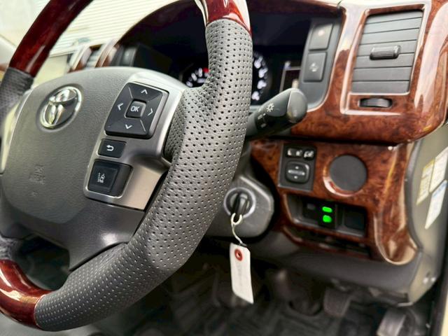 ハイエースバン 　ワンオーナー　トヨタセーフティセンス　純正ＳＤナビ　フルセグ　全方位　デジタルインナーミラー　ＥＴＣ２．０　オグショーベットキット　オグショー２ｎｄリクライニングシート　エセックスフロントスポイラー（31枚目）