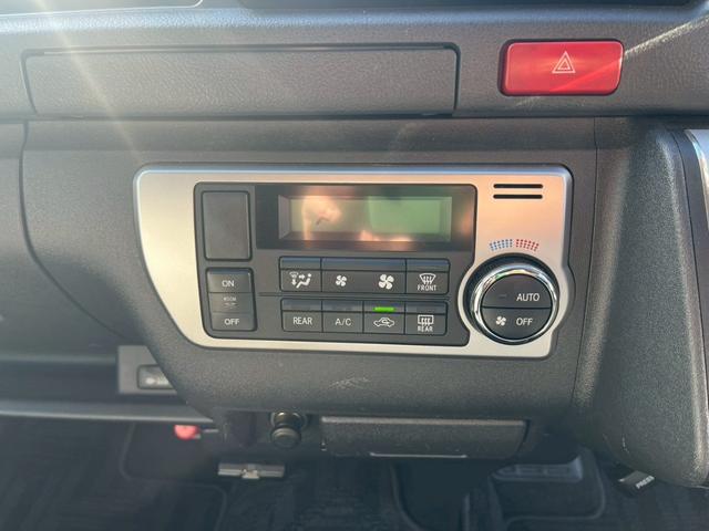 ハイエースコミューター スーパーロングGL 純正SDナビ 純正フリップダウンモニター11インチ 純正ドラレコ ビルドインETC モデリスタフロントスポイラー ソナー 純正アルミホイール15インチ リヤクーラー リヤヒーター チップアップシート(17枚目)