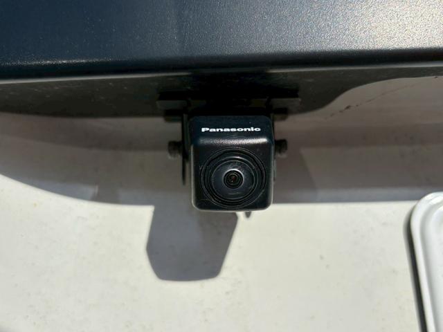 タウンエースバン ＧＬ　社外メモリーナビ　衝突軽減　パートタイム４ＷＤ　プライバシーガラス　ＬＥＤヘッドライト　リアヒーター　バックフォグ　車線逸脱警報　アイドリングストップ　オートハイビーム　キーレス　集中ドアロック（4枚目）