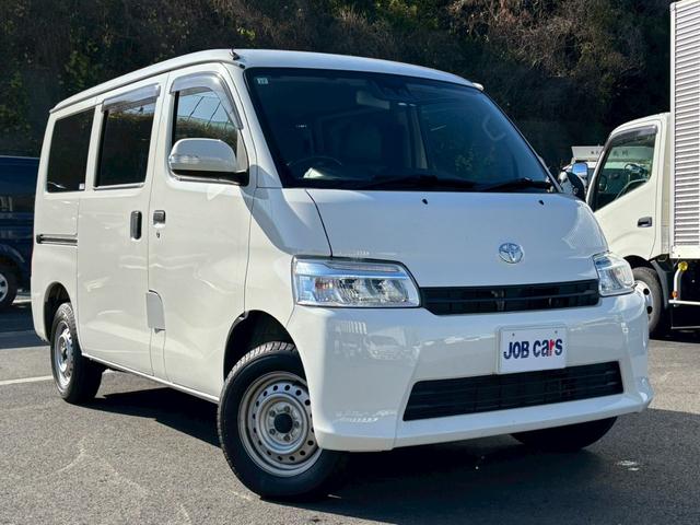 タウンエースバン ＧＬ　社外メモリーナビ　衝突軽減　パートタイム４ＷＤ　プライバシーガラス　ＬＥＤヘッドライト　リアヒーター　バックフォグ　車線逸脱警報　アイドリングストップ　オートハイビーム　キーレス　集中ドアロック（6枚目）