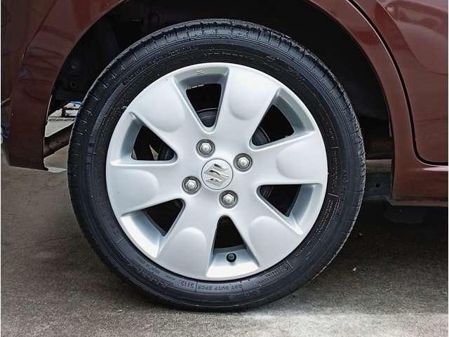 ＭＲワゴン Ｔ　ターボ／４ＡＴ／ナビ／ＥＴＣ／フォグ／オートエアコン／ベンチシート／フルセグ／電動格納ミラー／パワーウィンドウ／純正アルミ／スマートキー／（16枚目）