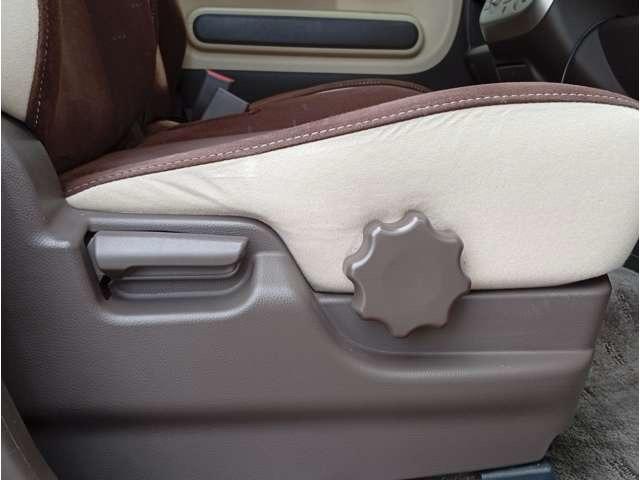 ＭＲワゴン Ｔ　ターボ／４ＡＴ／ナビ／ＥＴＣ／フォグ／オートエアコン／ベンチシート／フルセグ／電動格納ミラー／パワーウィンドウ／純正アルミ／スマートキー／（53枚目）