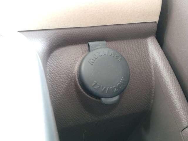 ＭＲワゴン Ｔ　ターボ／４ＡＴ／ナビ／ＥＴＣ／フォグ／オートエアコン／ベンチシート／フルセグ／電動格納ミラー／パワーウィンドウ／純正アルミ／スマートキー／（57枚目）