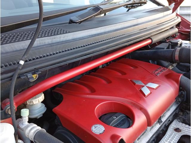 コルト ラリーアート　バージョンＲ　５ＭＴ／ターボ／車高調／タワーバー／ＯＺアルミ／ターボタイマー／エアロ／ナビ／前後ドラレコ／ＥＴＣ／フルセグ／ＢＴ機能／パワステ／キーレス／ルーフエンドスポイラー／（18枚目）