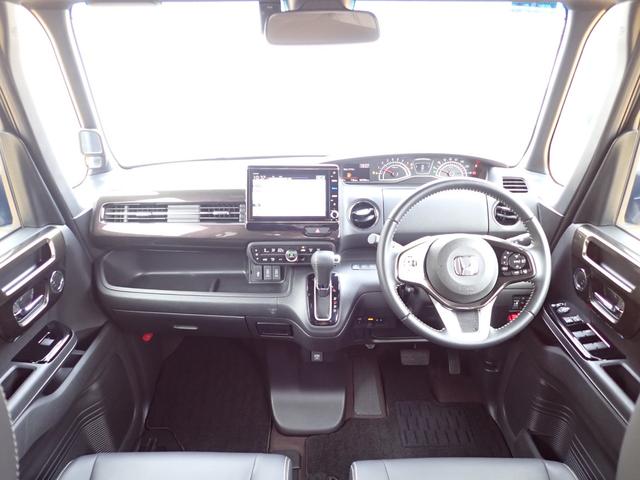 N-BOXカスタム G・EXターボホンダセンシング 純正8インチナビ CD録音 DVD再生 フルセグTV Bluetoothオーディオ 両側パワースライドドア Rカメラ ETC 助手席シートバックテーブル シートヒーター 革巻きハンドル(22枚目)