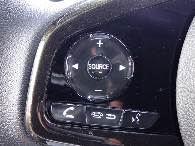 N-BOXカスタム G・EXターボホンダセンシング 純正8インチナビ CD録音 DVD再生 フルセグTV Bluetoothオーディオ 両側パワースライドドア Rカメラ ETC 助手席シートバックテーブル シートヒーター 革巻きハンドル(26枚目)