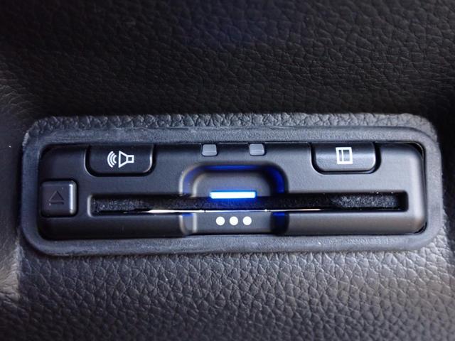 ステップワゴン ｅ：ＨＥＶスパーダ　純正ナビ　フルセグＴＶ　ＤＶＤ再生　Ｂｌｕｅｔｏｏｔｈオーディオ　前後ドラレコ　シートバックテーブル　Ｒカメラ　ＥＴＣ　シートヒーター　ＬＥＤフォグライト（8枚目）