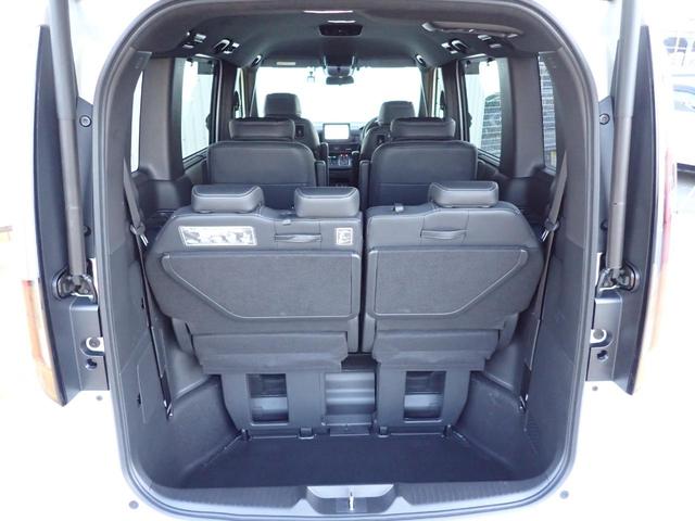 ステップワゴン ｅ：ＨＥＶスパーダ　純正ナビ　フルセグＴＶ　ＤＶＤ再生　Ｂｌｕｅｔｏｏｔｈオーディオ　前後ドラレコ　シートバックテーブル　Ｒカメラ　ＥＴＣ　シートヒーター　ＬＥＤフォグライト（21枚目）