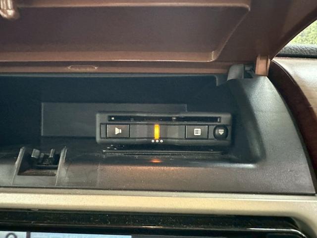ミラジーノ プレミアムＬ　純正ＨＤＤナビ　バックカメラ　ワンセグＴＶ　ＥＴＣ　エアコン　パワーウインドウ　パワーステアリング　フォグ　ウインカーミラー　ＭＯＭＯハンドル　電動格納ミラー　ＤＶＤ再生可能　音楽録音機能（46枚目）