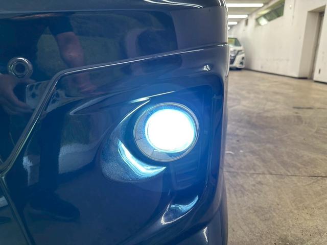 ヴェルファイア ２．４Ｚ　Ｇエディション　ＷＡＬＤフルエアロ　ＡＬＰＩＮＥ９インチメモリーナビ　ＡＬＰＩＮＥフリップダウンモニター　フルセグＴＶ　バックカメラ　Ｂｌｕｅｔｏｏｔｈ　両側電動スライドドア　パワーバックドア　ＥＴＣ　パワーシート（14枚目）