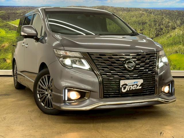 エルグランド ２５０ハイウェイスターＳ　アーバンクロム　後期モデル・純正ナビＴＶ・全方位モニター・バックモニター・両側パワースライドドア・純正１８インチアルミ・ハーフレザーシート・プッシュスタート・スマートキー・８人乗り・ＬＥＤヘッドライト・フォグランプ（5枚目）