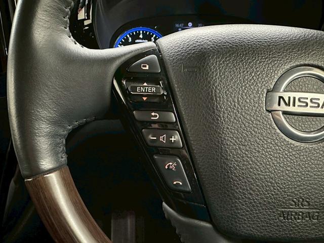 エルグランド ２５０ハイウェイスターＳ　アーバンクロム　後期モデル・純正ナビＴＶ・全方位モニター・バックモニター・両側パワースライドドア・純正１８インチアルミ・ハーフレザーシート・プッシュスタート・スマートキー・８人乗り・ＬＥＤヘッドライト・フォグランプ（49枚目）