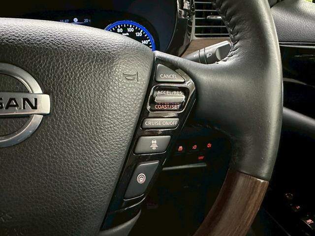 エルグランド ２５０ハイウェイスターＳ　アーバンクロム　後期モデル・純正ナビＴＶ・全方位モニター・バックモニター・両側パワースライドドア・純正１８インチアルミ・ハーフレザーシート・プッシュスタート・スマートキー・８人乗り・ＬＥＤヘッドライト・フォグランプ（50枚目）