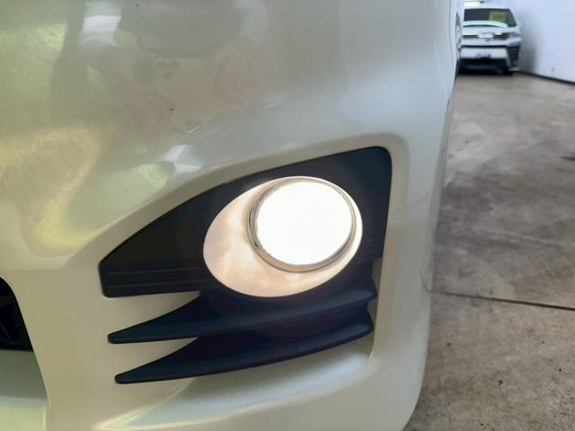 ヴォクシー ＺＳ　純正ナビ・フルセグ・ＢＴ対応・両側パワースライドドア・パドルシフト・オートエアコン・ＥＴＣ・革巻きステアリング・ＨＩＤヘッドライト・ドライブレコーダー・バックモニター・純正アルミ・セキュリティ・フォグ（14枚目）