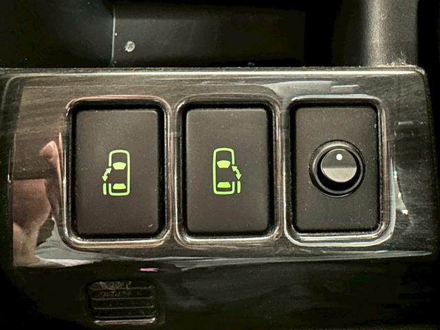 ヴォクシー ＺＳ　純正ナビ・フルセグ・ＢＴ対応・両側パワースライドドア・パドルシフト・オートエアコン・ＥＴＣ・革巻きステアリング・ＨＩＤヘッドライト・ドライブレコーダー・バックモニター・純正アルミ・セキュリティ・フォグ（47枚目）