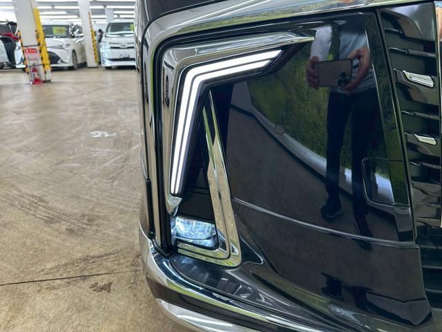 アルファード 2.5S Cパッケージ モデリスタフルエアロ・サンルーフ・純正ナビ・バックモニター・デジタルインナーミラー・パワーバックドア・両側パワースライドドア・ETC・パワーシート・純正アルミ・ワンオーナー車・ウッドコンビハンドル(14枚目)