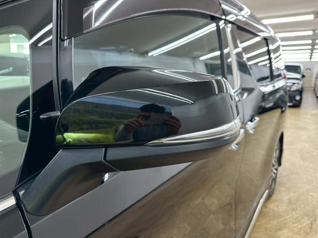 アルファード 2.5S Cパッケージ モデリスタフルエアロ・サンルーフ・純正ナビ・バックモニター・デジタルインナーミラー・パワーバックドア・両側パワースライドドア・ETC・パワーシート・純正アルミ・ワンオーナー車・ウッドコンビハンドル(19枚目)