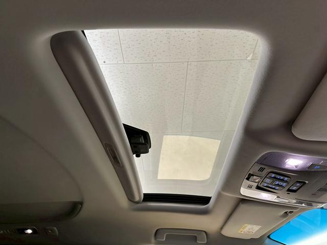 アルファード 2.5S Cパッケージ モデリスタフルエアロ・サンルーフ・純正ナビ・バックモニター・デジタルインナーミラー・パワーバックドア・両側パワースライドドア・ETC・パワーシート・純正アルミ・ワンオーナー車・ウッドコンビハンドル(31枚目)