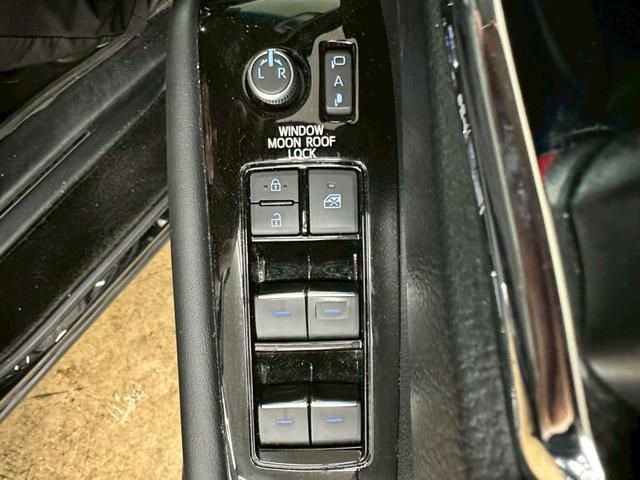 アルファード 2.5S Cパッケージ モデリスタフルエアロ・サンルーフ・純正ナビ・バックモニター・デジタルインナーミラー・パワーバックドア・両側パワースライドドア・ETC・パワーシート・純正アルミ・ワンオーナー車・ウッドコンビハンドル(58枚目)