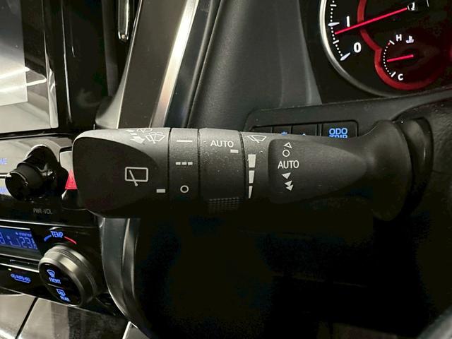 アルファード 2.5S Cパッケージ モデリスタフルエアロ・サンルーフ・純正ナビ・バックモニター・デジタルインナーミラー・パワーバックドア・両側パワースライドドア・ETC・パワーシート・純正アルミ・ワンオーナー車・ウッドコンビハンドル(60枚目)