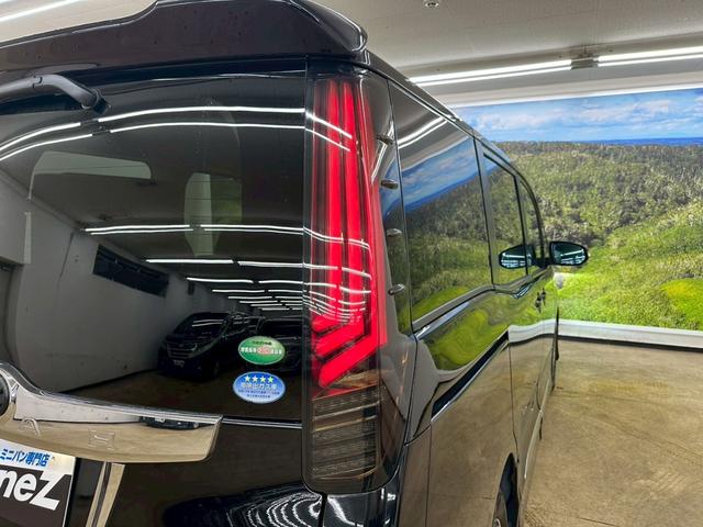 ノア X アルパイン11インチナビ・モデリスタエアロ・バックモニター・両側パワースライドドア・トヨタセーフティセンス・アイドリングストップ・オートマチックハイビームアシスト・ETC・LEDヘッドライト・8人乗り(16枚目)