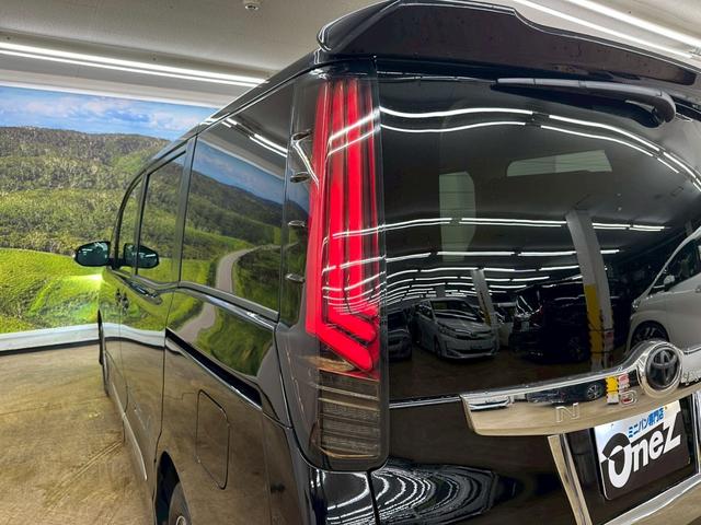 ノア X アルパイン11インチナビ・モデリスタエアロ・バックモニター・両側パワースライドドア・トヨタセーフティセンス・アイドリングストップ・オートマチックハイビームアシスト・ETC・LEDヘッドライト・8人乗り(17枚目)