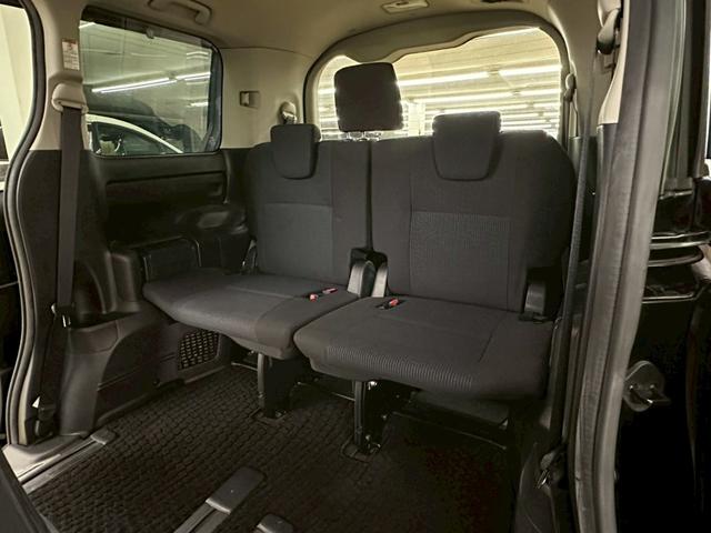 ノア X アルパイン11インチナビ・モデリスタエアロ・バックモニター・両側パワースライドドア・トヨタセーフティセンス・アイドリングストップ・オートマチックハイビームアシスト・ETC・LEDヘッドライト・8人乗り(32枚目)