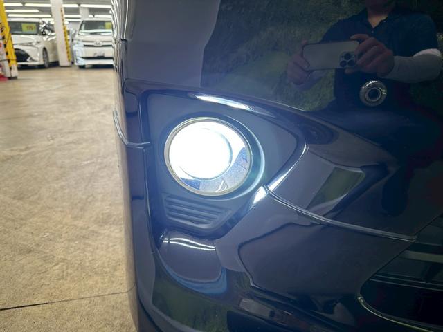 アルファード 240S モデリスタフルエアロ・モデリスタマフラー・バックモニター・純正フリップダウンモニター・純正ナビ・CDDVD対応・BT対応・両側パワースライドドア・社外テール・社外フロントグリル・WORK20インチ(14枚目)