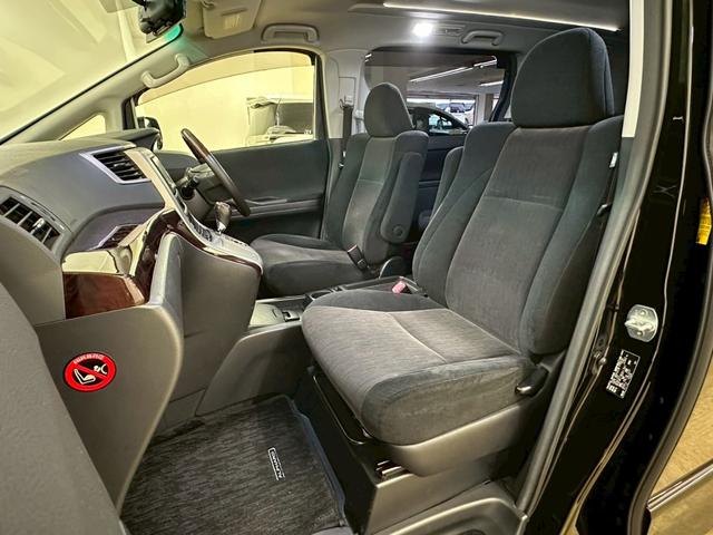 アルファード 240S モデリスタフルエアロ・モデリスタマフラー・バックモニター・純正フリップダウンモニター・純正ナビ・CDDVD対応・BT対応・両側パワースライドドア・社外テール・社外フロントグリル・WORK20インチ(30枚目)