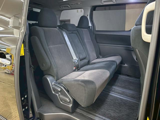 アルファード 240S モデリスタフルエアロ・モデリスタマフラー・バックモニター・純正フリップダウンモニター・純正ナビ・CDDVD対応・BT対応・両側パワースライドドア・社外テール・社外フロントグリル・WORK20インチ(31枚目)