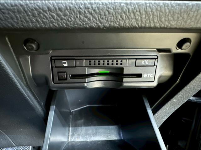 アルファード 240S モデリスタフルエアロ・モデリスタマフラー・バックモニター・純正フリップダウンモニター・純正ナビ・CDDVD対応・BT対応・両側パワースライドドア・社外テール・社外フロントグリル・WORK20インチ(53枚目)