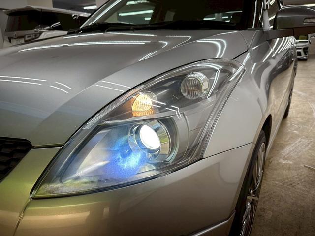 スイフト RS 社外ナビ・フルセグ・社外17インチアルミ・オートエアコン・HIDヘッドライト・ETC・スマートキー・プッシュスタート・バックモニター・純正エアロ・クルーズコントロール・革巻きステアリング・パドルシフト(12枚目)