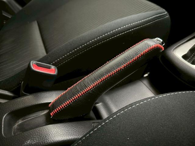 スイフト RS 社外ナビ・フルセグ・社外17インチアルミ・オートエアコン・HIDヘッドライト・ETC・スマートキー・プッシュスタート・バックモニター・純正エアロ・クルーズコントロール・革巻きステアリング・パドルシフト(55枚目)