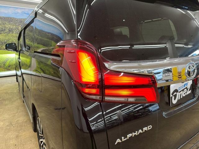 アルファード ２．５Ｓ　Ｃパッケージ　アルパインＢＩＧＸ１１インチナビ・フリップダウンモニター・モデリスタフルエアロ・ツインムーンルーフ・バックモニター・三眼ＬＥＤヘッドライト・クルーズコントロール・シートヒーター・ＥＴＣ・フルセグ（17枚目）