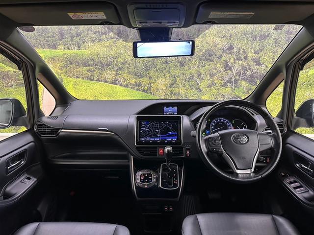 エスクァイア ハイブリッドGi ブラックテーラード 純正9インチ・純正12.1インチフリップダウンモニター・両側パワースライドドア・セーフティセンス・LEDヘッドライト・ビルトインETC・シートヒーター・クルーズコントロール・社外18インチアルミ(26枚目)