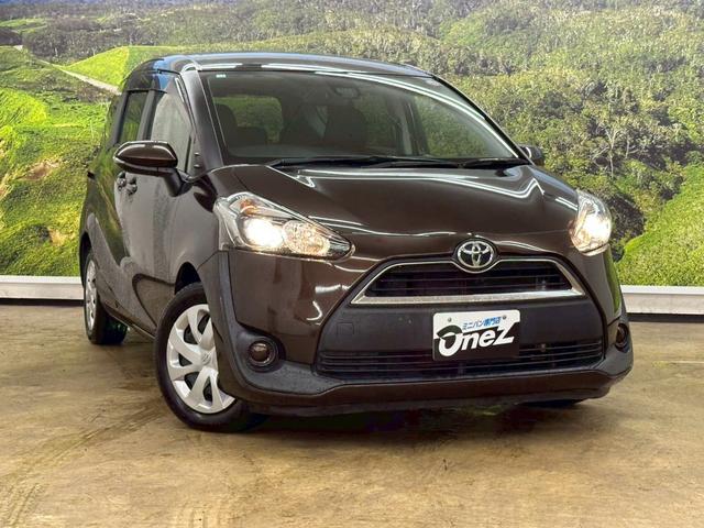 シエンタ Ｇ　両側パワースライドドア・純正ナビ・フルセグ・ナビレディ―パック・ＥＴＣ・オートエアコン・スマートキー・ステアリングスイッチ・トヨタセーフティンス・７人乗り・ウインカーミラー・ワンオーナー（6枚目）