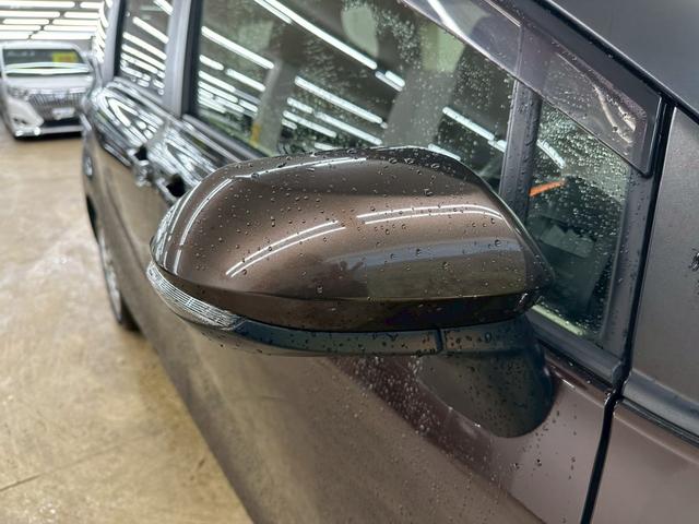 シエンタ Ｇ　両側パワースライドドア・純正ナビ・フルセグ・ナビレディ―パック・ＥＴＣ・オートエアコン・スマートキー・ステアリングスイッチ・トヨタセーフティンス・７人乗り・ウインカーミラー・ワンオーナー（15枚目）