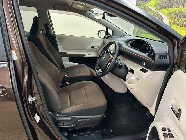 シエンタ Ｇ　両側パワースライドドア・純正ナビ・フルセグ・ナビレディ―パック・ＥＴＣ・オートエアコン・スマートキー・ステアリングスイッチ・トヨタセーフティンス・７人乗り・ウインカーミラー・ワンオーナー（25枚目）