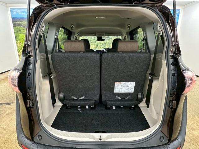 シエンタ Ｇ　両側パワースライドドア・純正ナビ・フルセグ・ナビレディ―パック・ＥＴＣ・オートエアコン・スマートキー・ステアリングスイッチ・トヨタセーフティンス・７人乗り・ウインカーミラー・ワンオーナー（32枚目）